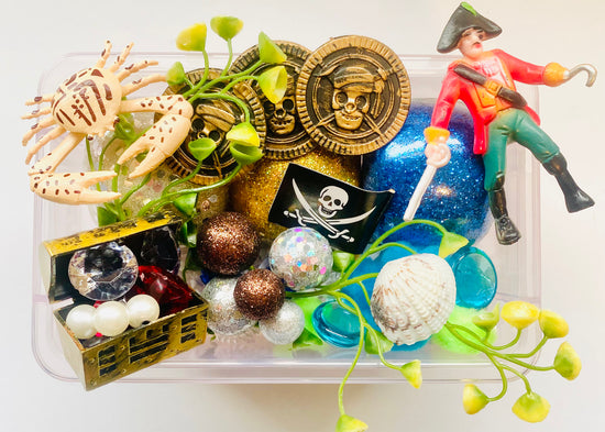 Pirate top themed toys